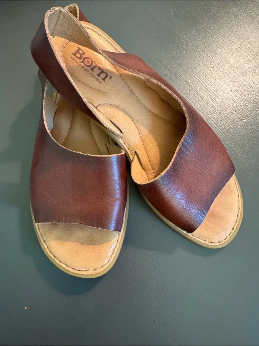 Born Inlet Brown Leather Slingback Comfort Sandals Size 7 EUC